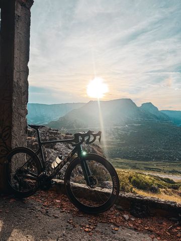 Used Scott Addict 20 2023 2023 Road & Gravel, Green — image 2 of 21