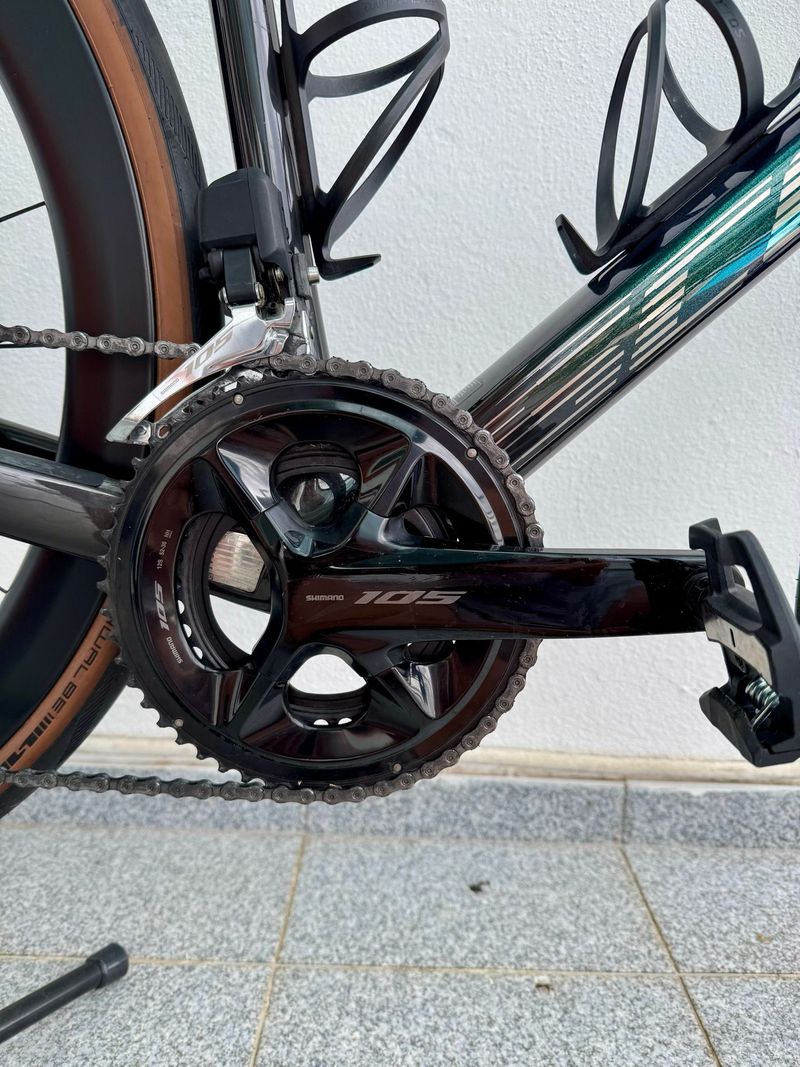 Used Scott Addict 20 2023 2023 Road & Gravel, Green — image 9 of 21