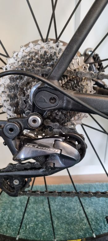 Used Canyon Endurace AL Disc 7.0 2019 2019 Road & Gravel, Black — image 4 of 11
