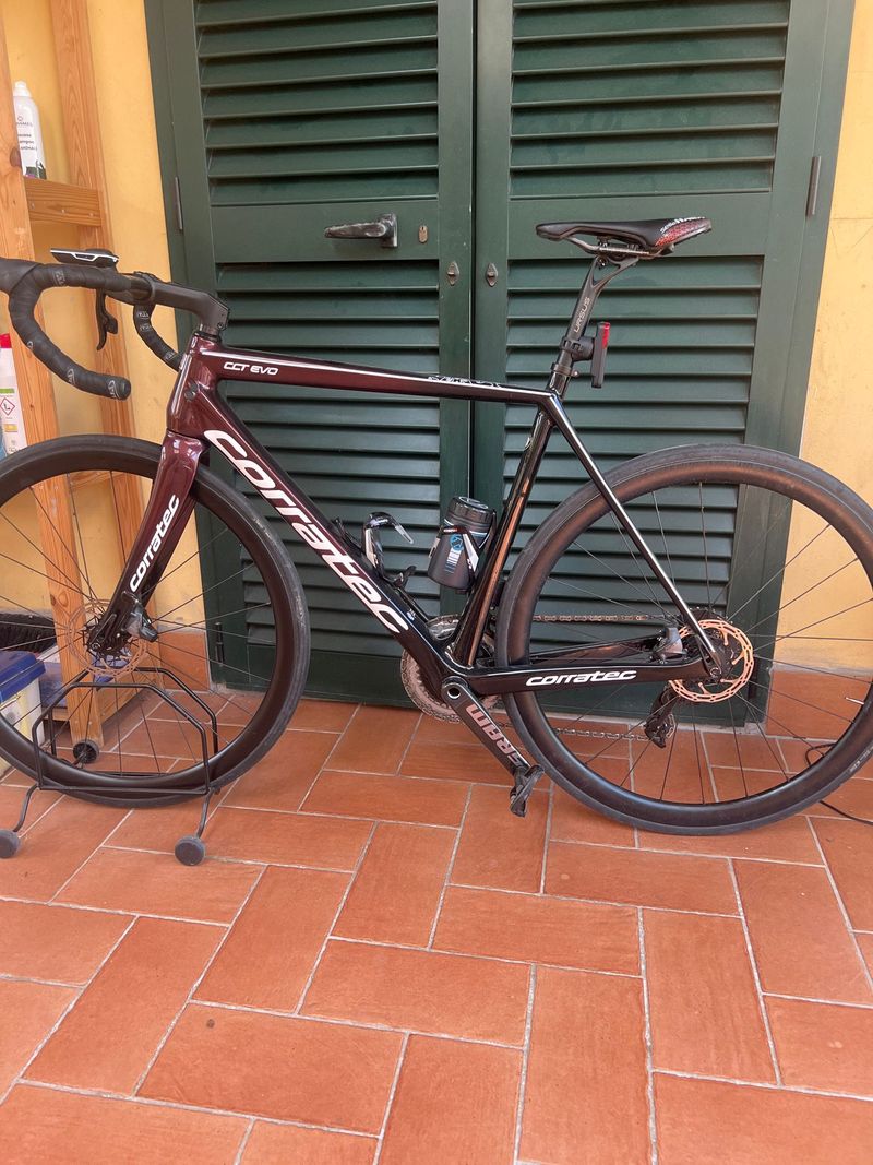 Used Corratec CCT EVO Pro 2023 2023 Road & Gravel, Black — image 2 of 4