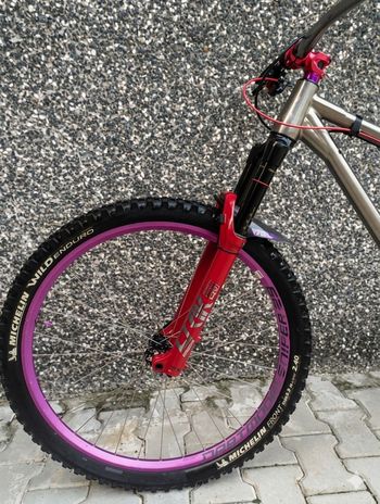 Gebrauchtes ArteBici Titan Hardtail Enduro 2021 Mountainbike, Hellgrau — Bild 2 von 7