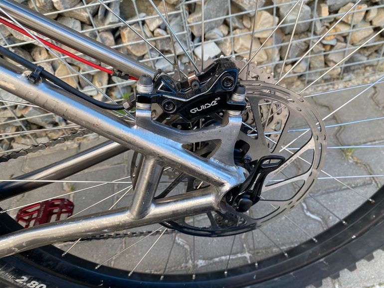 Gebrauchtes ArteBici Titan Hardtail Enduro 2021 Mountainbike, Hellgrau — Bild 5 von 7