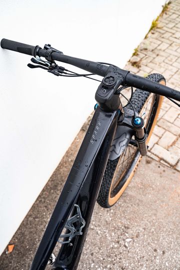 Used Scott Spark RC Comp 2024 2024 Mountainbike, Black — image 8 of 11