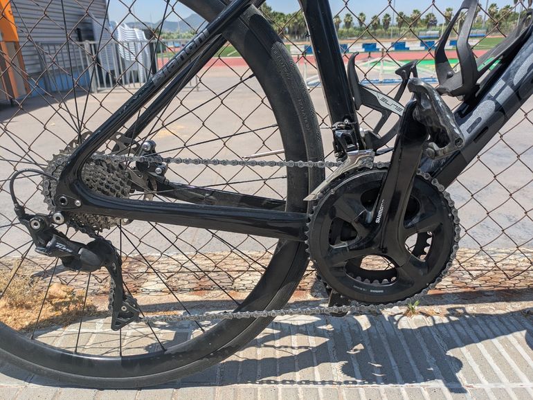 Used Bianchi Infinito 105 2023 2023 Road & Gravel, Black — image 3 of 4