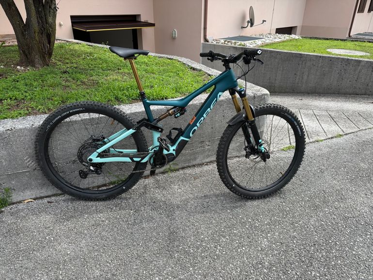 Used Orbea RISE M-TEAM 20mph 2021 2021 Mountainbike, Green, 29 — image 3 of 7