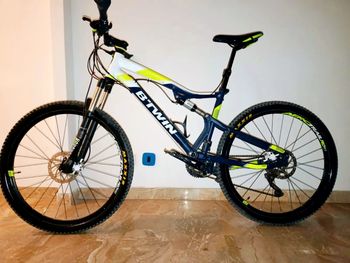 Brugt ROCKRIDER ST 560 S 27.5" Mountain Bike 2024 2024 MTB
