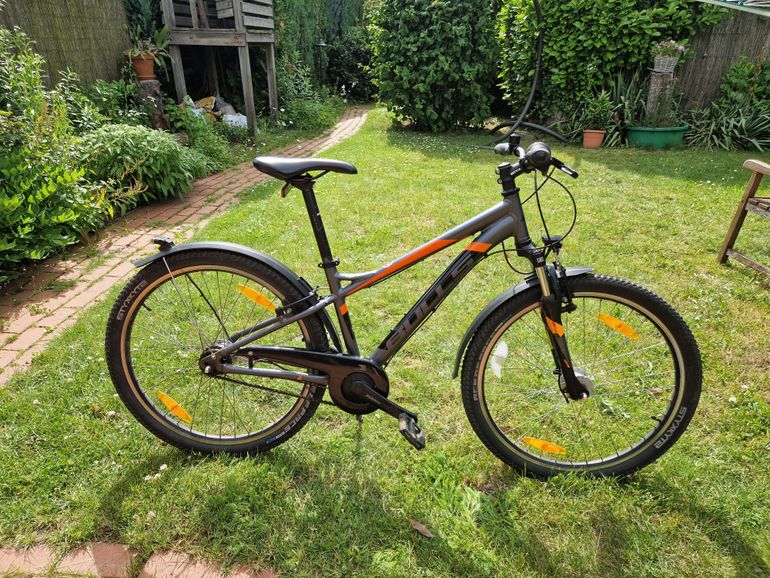 Used BULLS Sharptail Street 1 7 2021 2021 Urban, Light Gray — image 1 of 4
