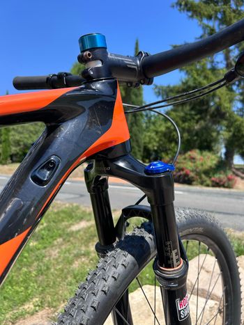 Used Specialized Venge 2014 2014 Road & Gravel, Black — image 3 of 3