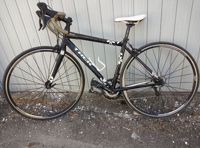Used Trek Lexa S Compact 2014 2014 Road & Gravel, Black — image 2 of 5