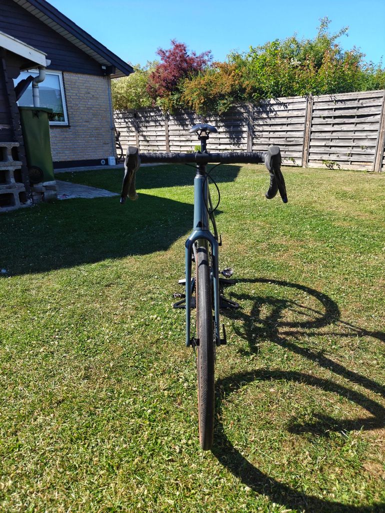 Used Canyon Grizl CF SL 7 eTap 2023 2023 Road & Gravel, Light Gray — image 2 of 5