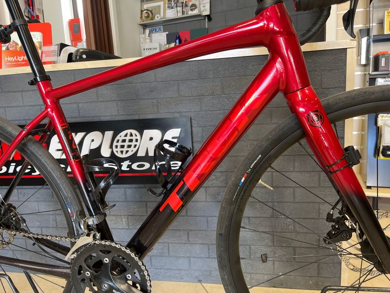 Used Trek Domane AL 2 Gen 4 2026 2026 Road & Gravel, Red — image 4 of 5