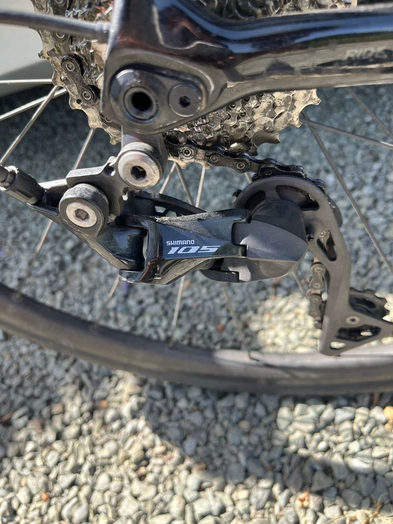 Použité Basso Venta Disc Shimano 105 7020 Disc 2023 2023 Road & Gravel — obrázek 12 z 15