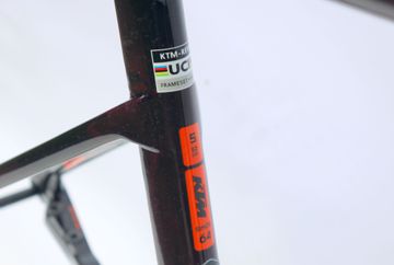 Brugt KTM REVELATOR ALTO MASTER 2024 Frameset 2024 Road & Gravel — billede 6 af 15
