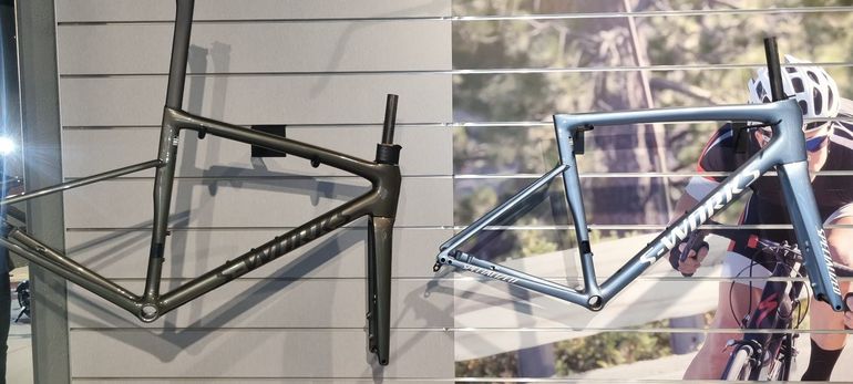 Used Specialized Tarmac Frameset 2025 Road & Gravel, Blue — image 3 of 5