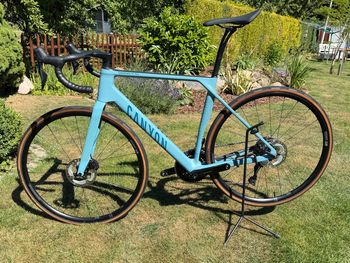 Gebrauchtes Canyon Endurace CF SLX 7 Di2 2024 2024 Road & Gravel, Blau — Bild 4 von 14