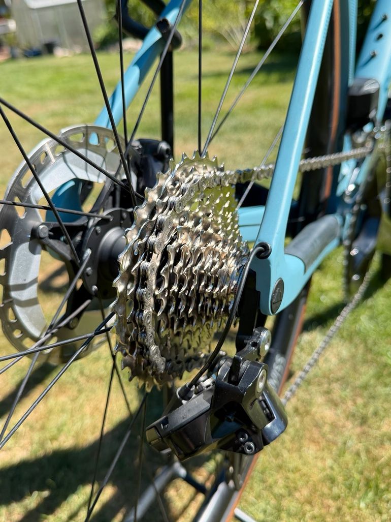 Gebrauchtes Canyon Endurace CF SLX 7 Di2 2024 2024 Road & Gravel, Blau — Bild 10 von 14