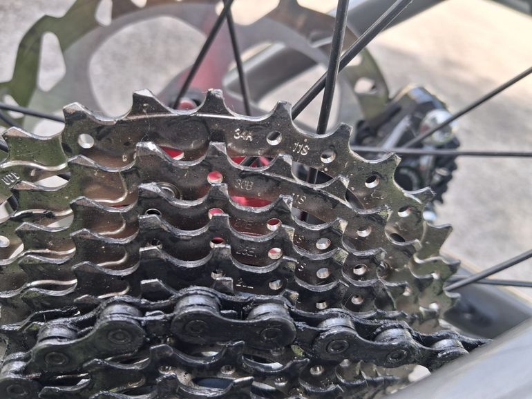 Used Trek Domane SL 5 Gen 3 2023 2023 Road & Gravel, Black — image 8 of 11