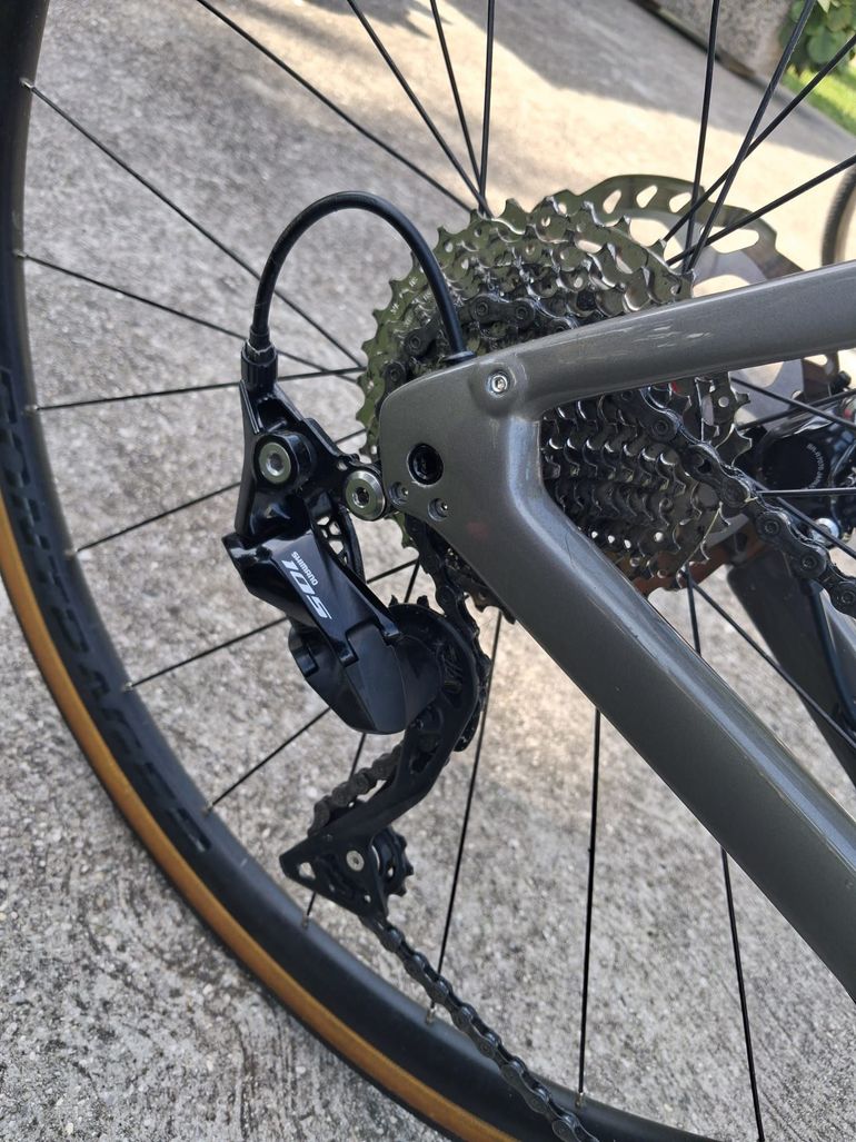 Used Trek Domane SL 5 Gen 3 2023 2023 Road & Gravel, Black — image 5 of 11