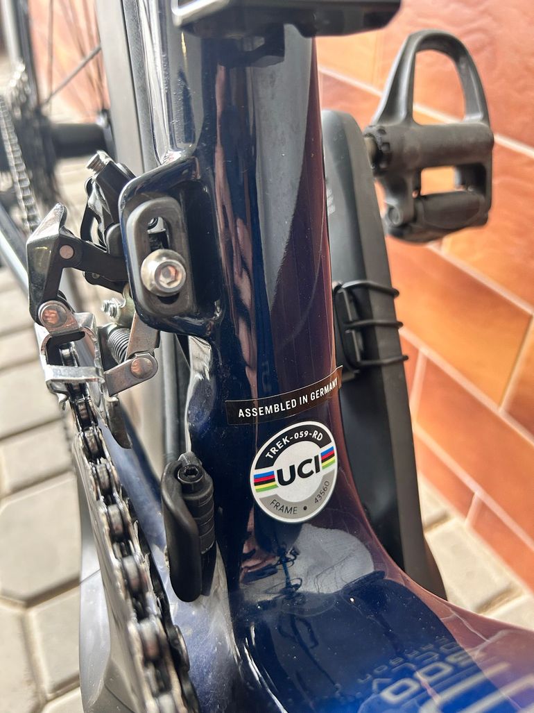 Used Trek Émonda SL 5 2024 2024 Road & Gravel, Blue — image 2 of 13