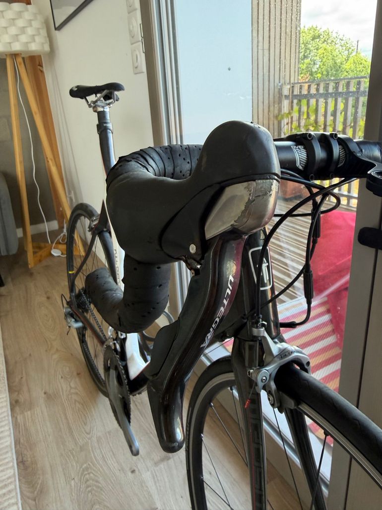 Gebrauchtes B’TWIN Custom Shimano Ultegra 2010 Road & Gravel, Weiß — Bild 20 von 23
