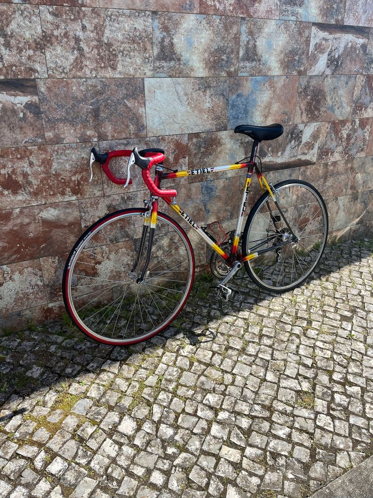 Gebrauchtes Etiel Custom Shimano Dura Ace Di2 1987 Road & Gravel, Rot — Bild 1 von 19