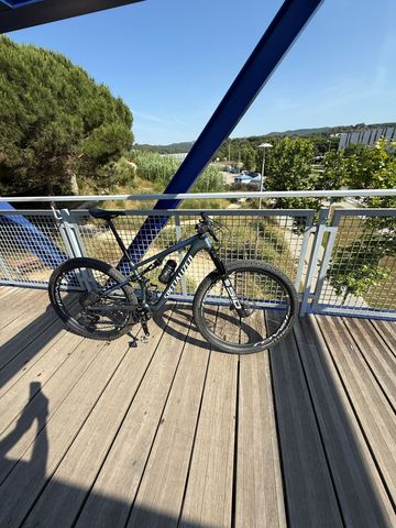 Specialized Epic SRAM X01 Eagle AXS 2025 Mountainbike d'occasion — image 3 sur 6