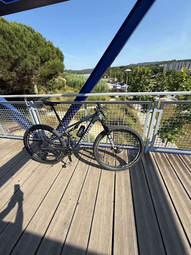 Specialized Epic SRAM X01 Eagle AXS 2025 Mountainbike d'occasion — image 3 sur 6