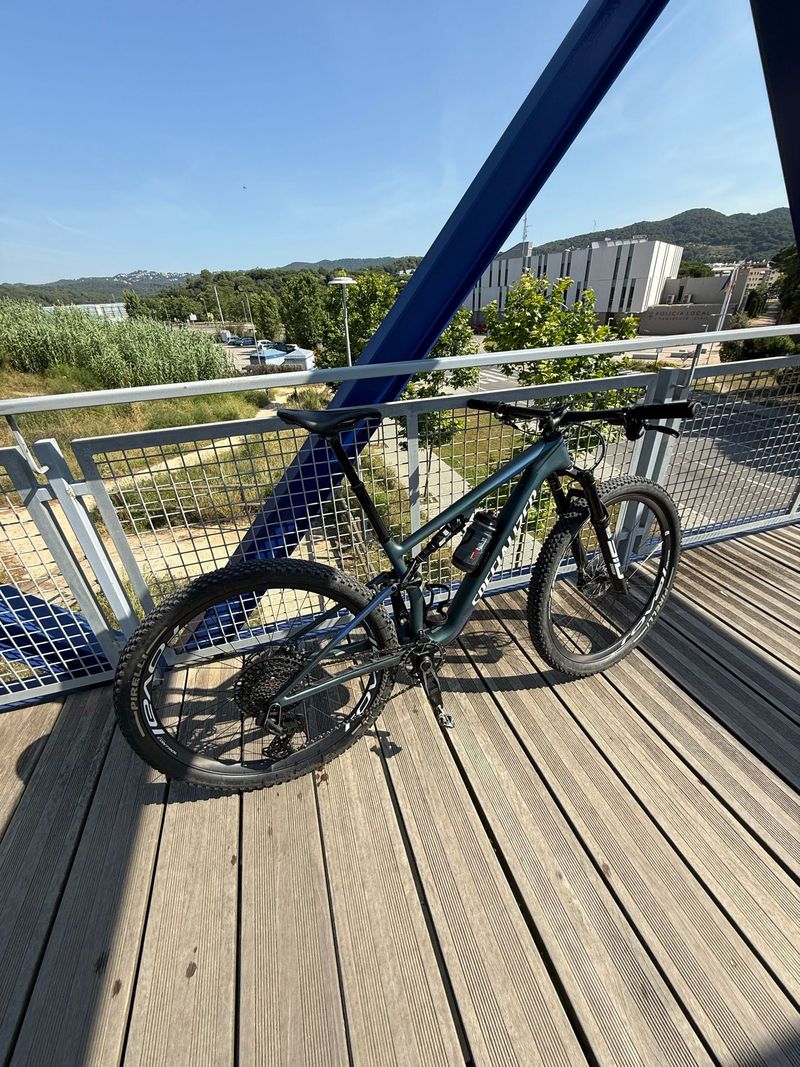 Specialized Epic SRAM X01 Eagle AXS 2025 Mountainbike d'occasion — image 4 sur 6