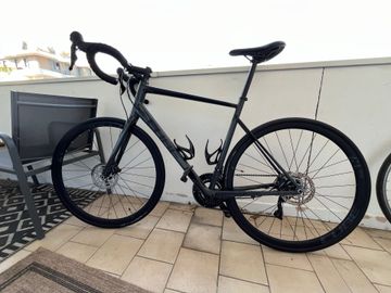 Used CUBE ATTAIN SL 2022 2022 Road & Gravel, Light Gray — image 2 of 11