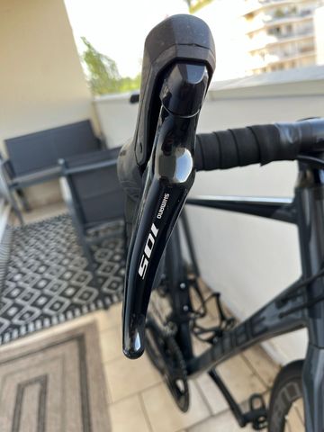 Used CUBE ATTAIN SL 2022 2022 Road & Gravel, Light Gray — image 5 of 11