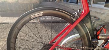 Tweedehands Canyon Aeroad CF SLX 8.0 2018 2018 Road & Gravel — afbeelding 4 van 12