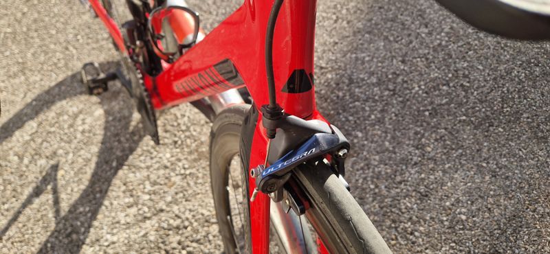 Tweedehands Canyon Aeroad CF SLX 8.0 2018 2018 Road & Gravel — afbeelding 8 van 12