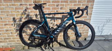 Tweedehands Canyon Aeroad CFR Di2 2026 2026 Road & Gravel — afbeelding 1 van 5