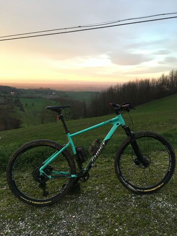 Used Ghost KATO PRO 2025 2025 Mountainbike, Green, 29 — image 2 of 5