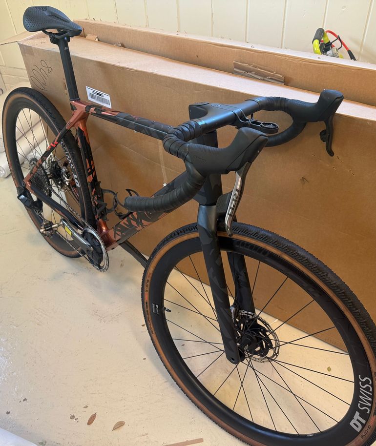Used Canyon Grail CFR LTD 2024 2024 Road & Gravel, Black — image 9 of 9