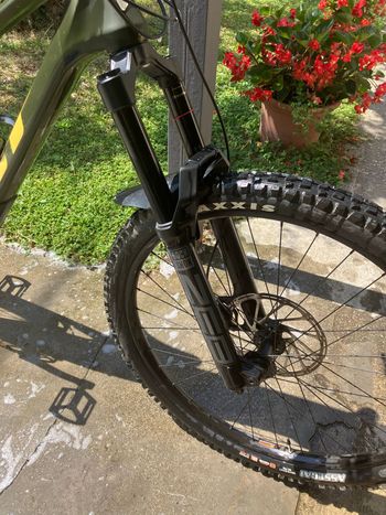 Used GT Force Carbon Pro 2022 2022 Mountainbike, Green, 29 — image 2 of 6