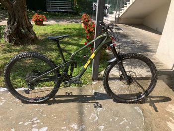 Used GT Force Carbon Pro 2022 2022 MTB