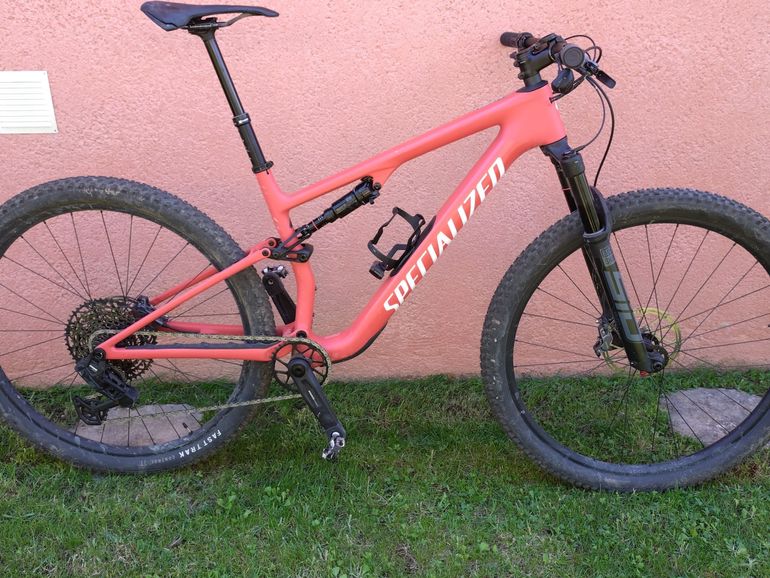 Used Specialized Epic 8 Comp 2026 2026 Mountainbike, Orange, 29 — image 1 of 5