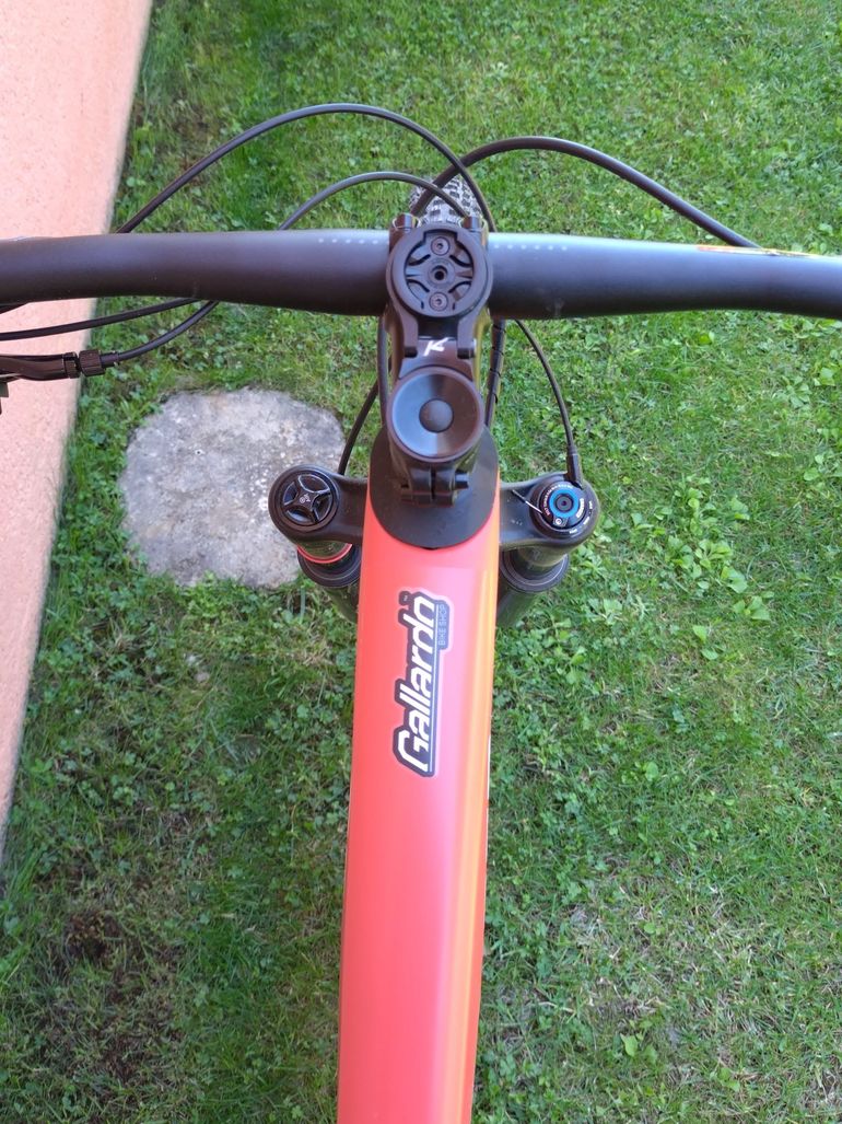 Used Specialized Epic 8 Comp 2026 2026 Mountainbike, Orange, 29 — image 3 of 5