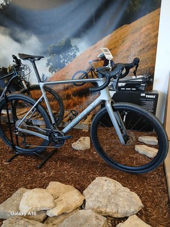 Used Ridley Astr - Shimano GRX600 2x12sp 2024 2024 Road & Gravel, Light Gray — image 3 of 3