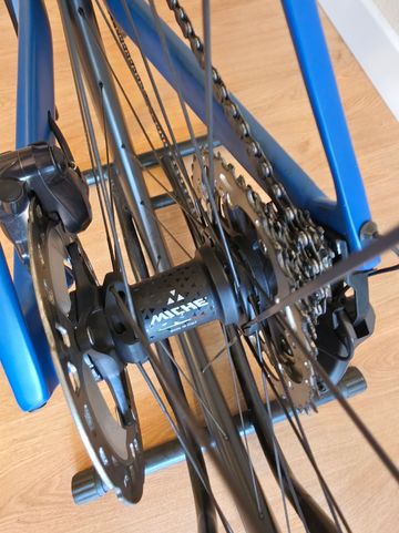 Used BMC Roadmachine TWO 2024 2024 Road & Gravel, Blue — image 4 of 12