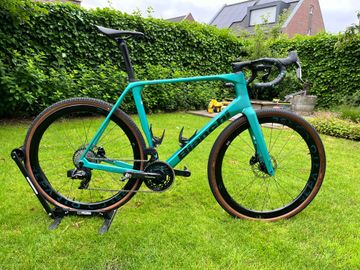 Brugt Bianchi Impulso RC Force AXS disc 2025 2025 Road & Gravel — billede 2 af 13
