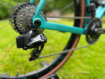 Brugt Bianchi Impulso RC Force AXS disc 2025 2025 Road & Gravel — billede 9 af 13