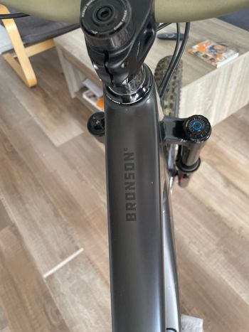 Brugt Santa Cruz BRONSON GX AXS RSV / Carbon C 2024 Frameset 2024 Mountainbike — billede 4 af 8