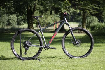 Used CUBE ANALOG 2021 2021 Mountainbike, Light Gray — image 1 of 12