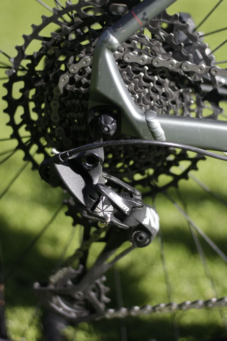 Gebrauchtes CUBE ANALOG 2021 2021 Mountainbike, Hellgrau — Bild 2 von 10