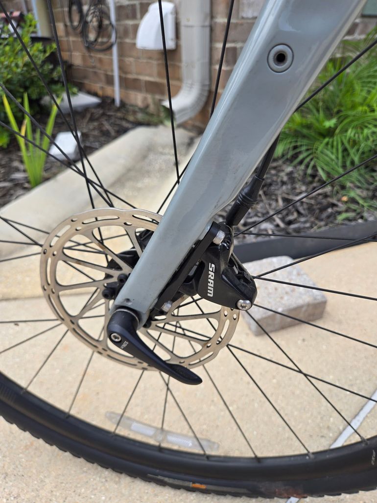 Used Giant Revolt SRAM Apex 2021 Road & Gravel, Light Gray — image 7 of 8