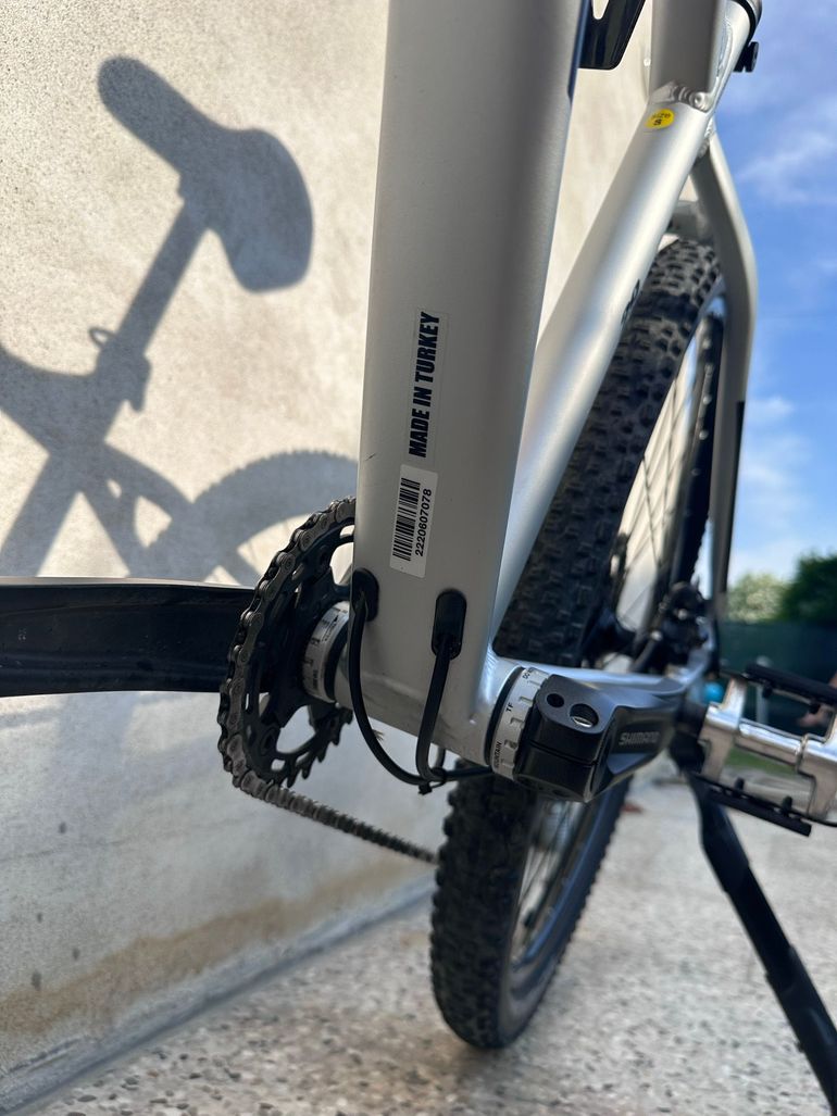 Used Whistle Patwin Shimano Deore XT 2025 Mountainbike, Light Gray — image 4 of 8