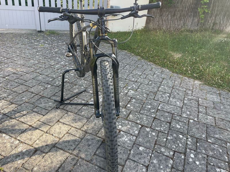 Gebrauchtes Orbea ALMA M50 2023 2023 Mountainbike, Hellgrau, 29 — Bild 8 von 8