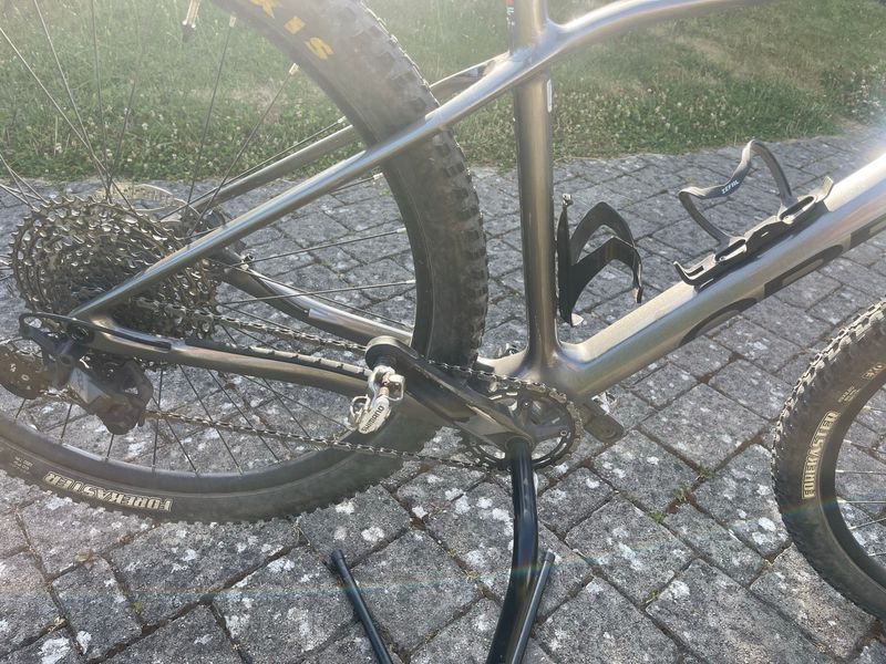 Gebrauchtes Orbea ALMA M50 2023 2023 Mountainbike, Hellgrau, 29 — Bild 3 von 8